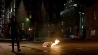 The Flash 1x8 Flash vs Arrow