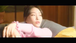 CHUNG HA, Christopher (청하, 크리스토퍼) - Bad Boy [Official Music Video]