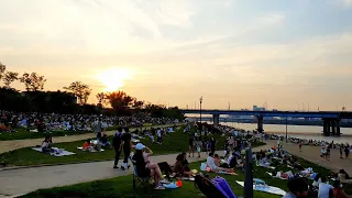 Walking in Seoul - Han River Park with the largest crowd of all time