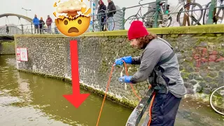 Sensational WW2 Missile Found Magnet Fishing in Amsterdam!