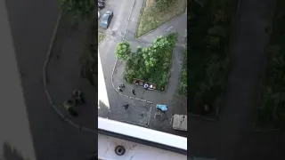 У Львові жінка випала з вікна
