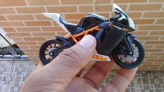 Miniatura KTM 1190 RC8 R Bburago 1:18