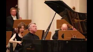 Mikhail  Pletnev - Joseph Haydn: Keyboard Concerto No. 11 in D-major Hob.  XVIII:11