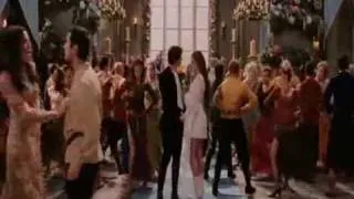 Ella Enchanted-Don't Go Breaking My Heart(Offcial Music Video)