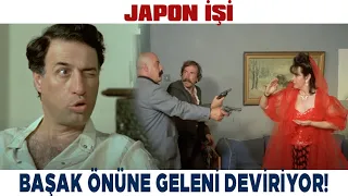 Japon İşi Türk Filmi | Başak, Önüne Geleni Deviriyor! | Kemal Sunal Filmleri