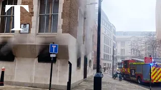 "Explosions" heard at London's Old Bailey court