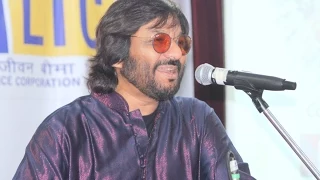 Roop Kumar Rathod Performing Maula Mere Maula Mere