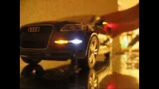 AUDI Q7 Kyosho 2008  Full-Light-Packet  *Toy Car* 1:18 - avec la lumière LED