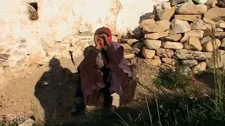 7 +++ Himalaya, Land of Women  SLICE  Full Documentary