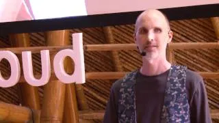 Weaving a new approach to poverty alleviation: William Ingram at TEDxUbud