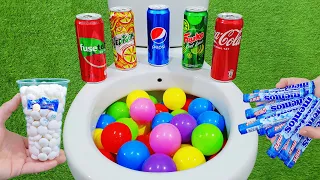 Plastic Balls VS Coca Cola, Fuse Tea, Pepsi, Yedigün, Fruko, Popular Sodas and Mentos in The Toilet