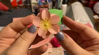 Paper Flowers for Cards with the Cricut