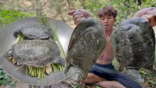 Amazing Find n Catch Big Turtle for Cooking Soup Recipe Eating Delicious in Forest