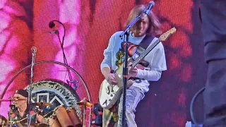 John Frusciante epic final solo - Eddie [Live in Glasgow 2023] (Multicam and good audio quality)