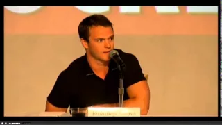 2013 Blackhawks Convention - Fan asks Jonathan Toews about Sidney Crosby