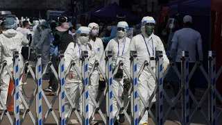 Hong Kong se parapeta y confina dos barrios para detener el avance de la cuarta ola de la pandemia