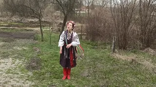 "Гора за горою" старовинна українська народна пісня. Виконує Пятиго Амалія