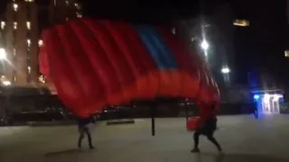 Base jumping into the Bearpit