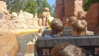 Wild West Falls (2016 Refurbishment) - Warner Bros Movie World