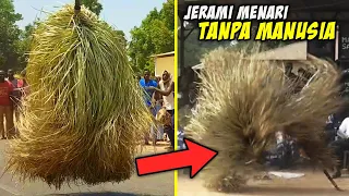 Viral Boneka Jerami Menari Tanpa Digerakkan Manusia Ternyata Sedang Melakukan Tradisi Ini...