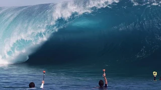 John John Florence and friends surf large Teahupoo - 2011