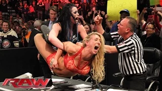 Charlotte vs. Paige – Divas Championtitel Match: Raw – 23. November 2015