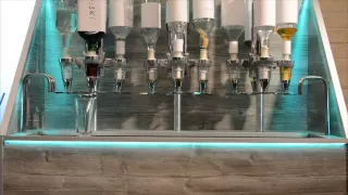 Automatic drink mixing machine