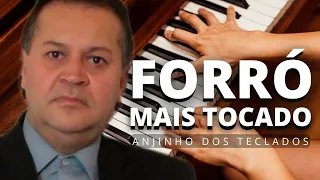 ANJINHO  DOS  TECLADOS  ANIMANDO  A GALERA  COM  AS MAIS  BELAS  CANÇÕES  ACORDEON