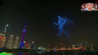 ¡DRONES EN LUGAR DE FUEGOS ARTIFICIALES!