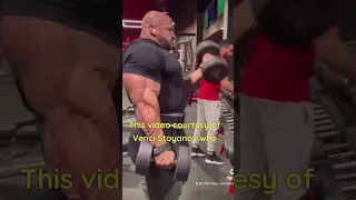 Big Ramy training Biceps right before the Mr. Olympia