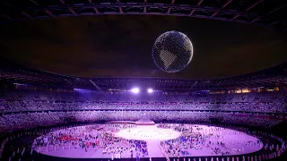 A drone display lit up the sky at the #Olympics Opening Ceremony.