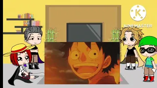 Past Red haired pirates react to monkey.d.luffy part 1/3 luffy x boa hancock