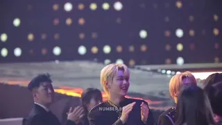 [FANCAM] TXT,AESPA Reaction to SEVENTEEN Performance at Circle Chart Music Awards 2023