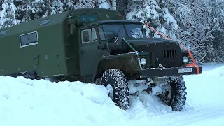 Урал 4320 не смог взять снежную целину, метровый слой снега остановил военную машину / ural 4320