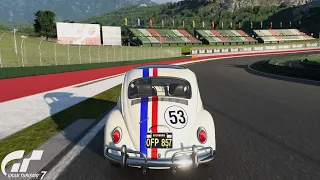 Gran Turismo 7 | Volkswagen Beetle 1200 Herbie 1966 - Autodromo Lago Maggiore East End [4K PS5]