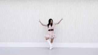 SOMI "What You Waiting For" dance mirror (Lisa Rhee )