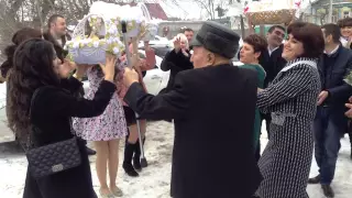 Армянская свадьба. Привезли подарки и жениха