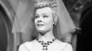 Judi Dench - Katherine - Henry V - "Wooing Scene" - 1960 - TV - Remastered - 4K