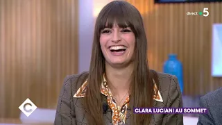 Clara Luciani au sommet ! - C à Vous – 16/01/2020