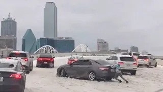 Texas ice storm freeze the streets! Winter storm in Dallas Fort Worth area