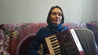 Ukrainian Folk Song! Accordion Music!