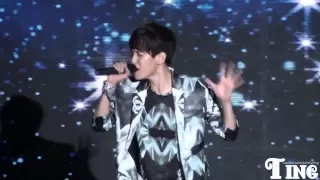 [FANCAM] 120401 EXO Showcase - Baby Don't Cry (Baekhyun focused)