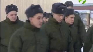 Более 70 призывников Ямальского района пополнят ряды армии и флота
