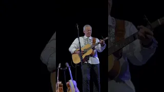 Tommy Emmanuel, Deep River Blues, clip