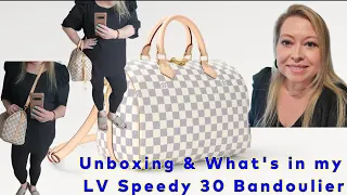 LOUIS VUITTON UNBOXING OF SPEEDY 30 BANDOULIER & WHAT FITS IN MY BAG & MOD SHOTS!! MY FIRST SPEEDY!!