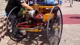 First car in the world: Benz Patent-Motorwagen, Startup & ride!