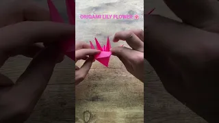 HOW TO MAKE EASY PAPER ORIGAMI LILY FLOWER STEP BY STEP | FOLDING LILY FLOWER | PAPERART FLOWERS