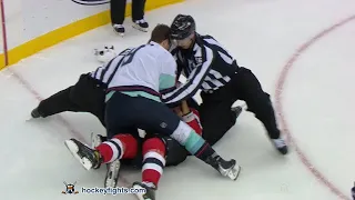 Ryan Donato vs Jonas Siegenthaler Oct 19, 2021