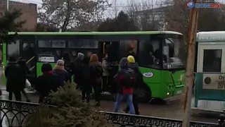 Donday. Жители микрорайона Донского в Новочеркасске жалуются на нехватку автобусов