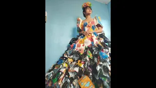 The process of FLORES DE MAYO GOWN from recycled materials